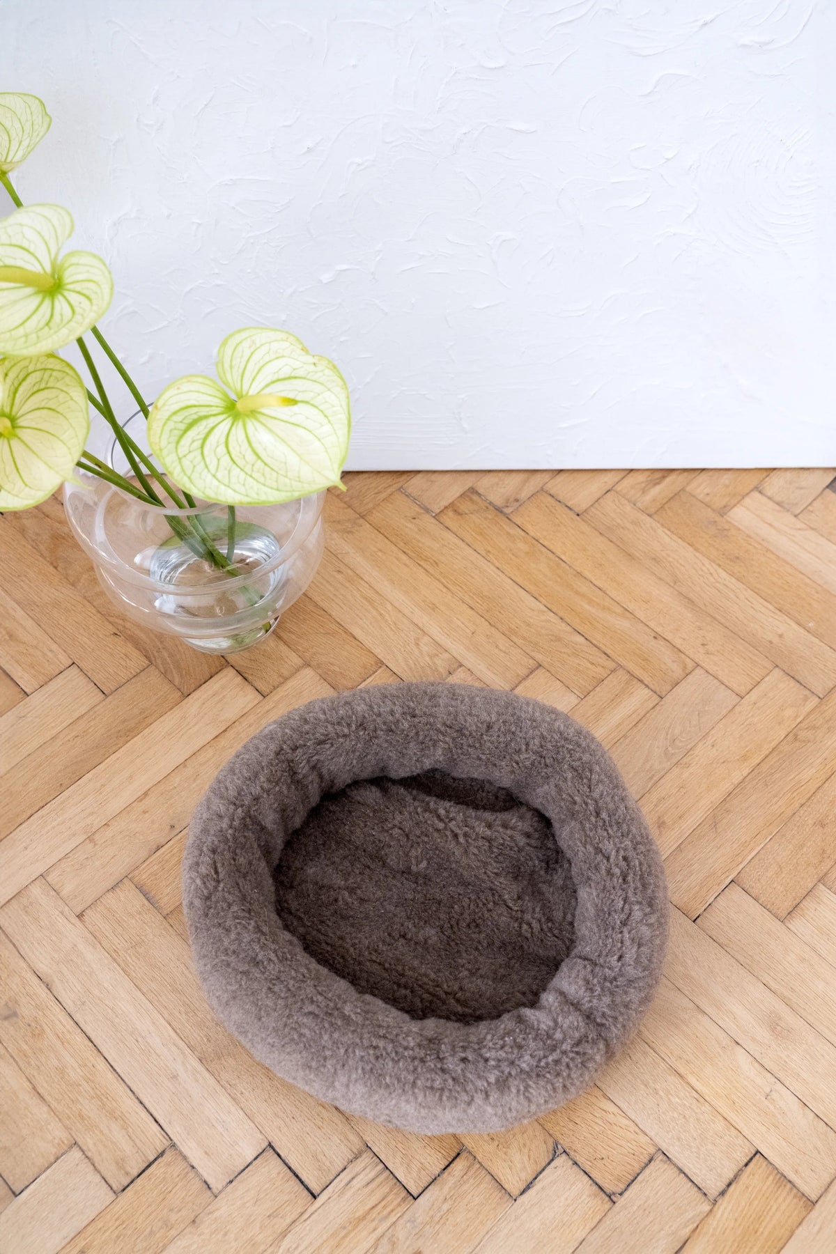 Lit rond pour animaux de compagnie en laine naturelle- Beige
